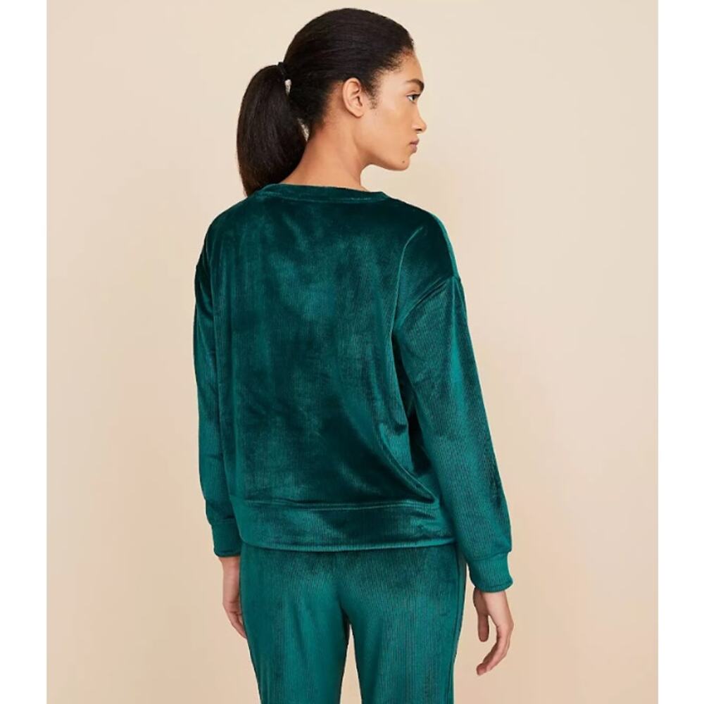 Lou & Grey Plush Corduroy Sweatshirt Green‎ - Size M